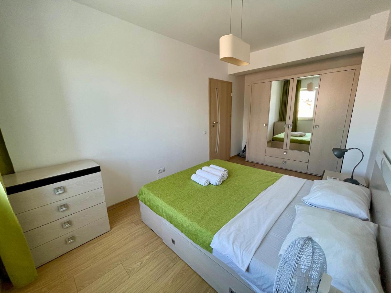 Yamaluxe Apartments - Between The Lakes - Close To Iulius Mall Kluż-Napoka Zewnętrze zdjęcie